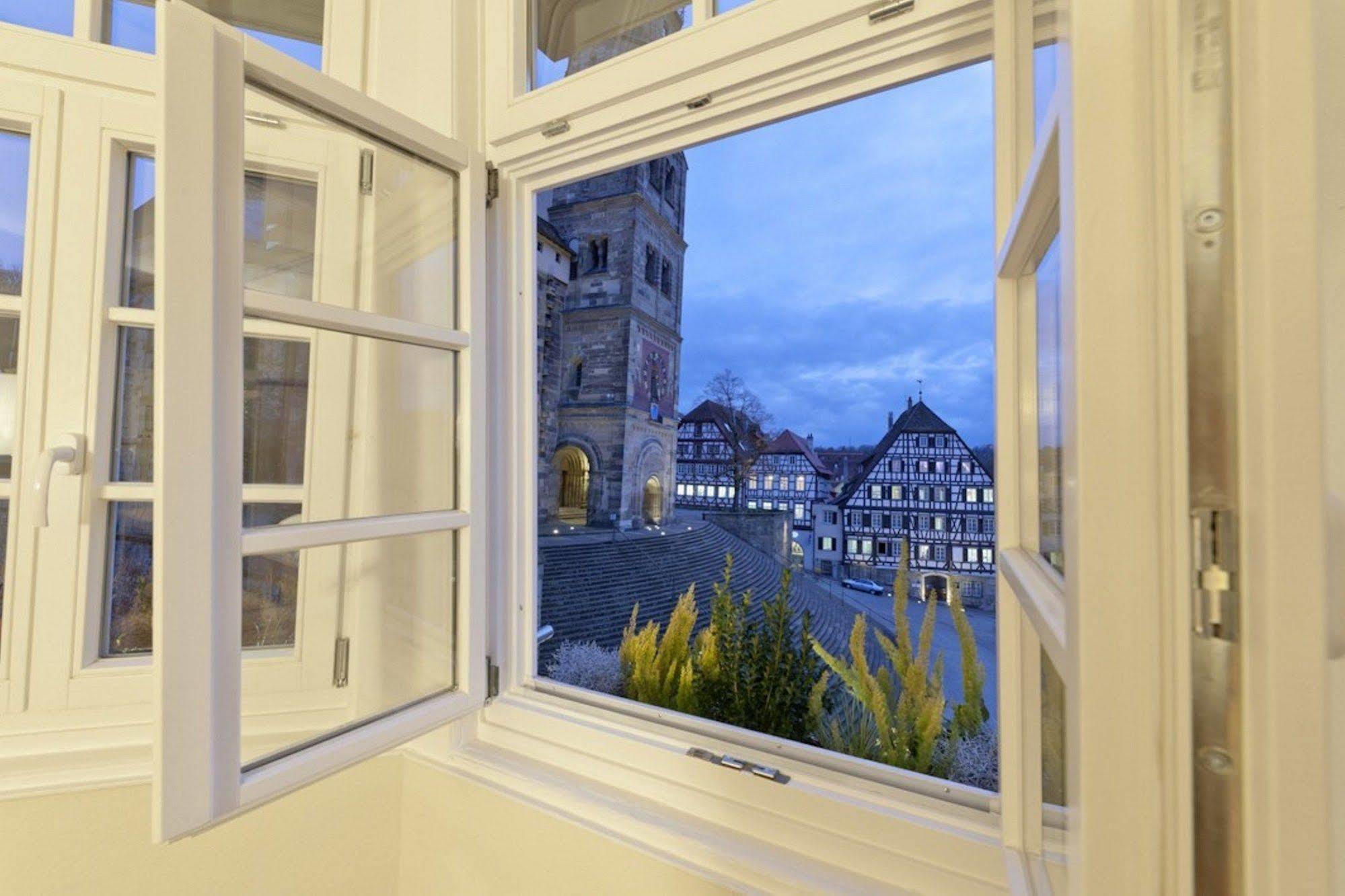 Stadt-Gut-Hotel Gasthof Goldener Adler Schwaebisch Hall Exterior photo